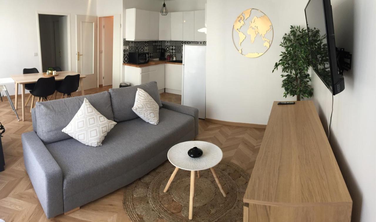 Welcome Au Dazzling Stay Serris Exterior photo